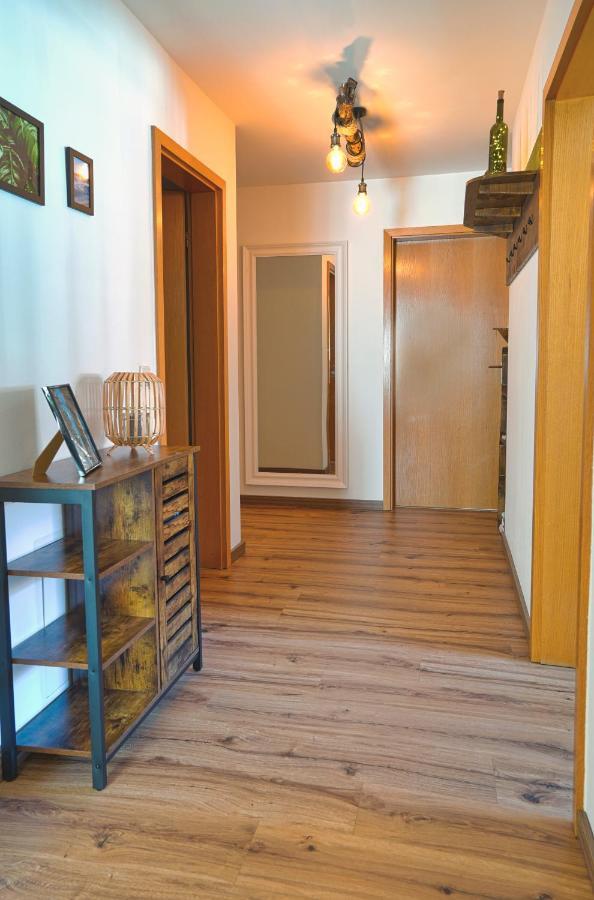 Apartment Bavaria - Zentral Mit Stellplatz, Kueche & Netflix Pfaffenhofen an der Ilm ภายนอก รูปภาพ